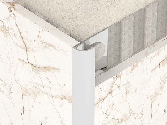 Okrągłe wykończenie z jasnego metalu 0,6 mm ze stali nierdzewnej do okrągłego kąta