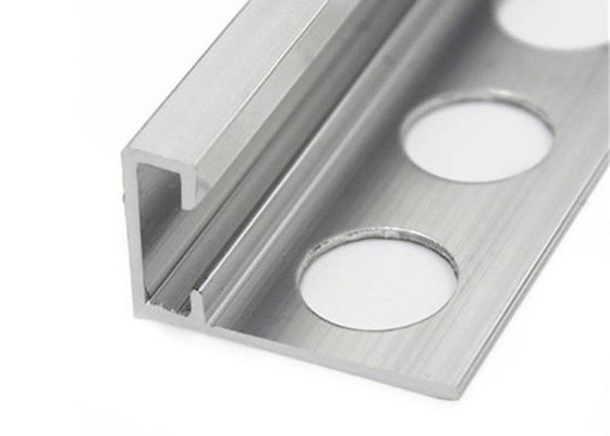 Wykończenia z metalowych płytek ze stopu aluminium Dekoracja wnętrz Kwadratowe wykończenie krawędzi płytek