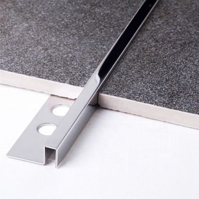 Dekoracyjna ochrona krawędzi Wytłaczany profil wykończeniowy z płytek aluminiowych