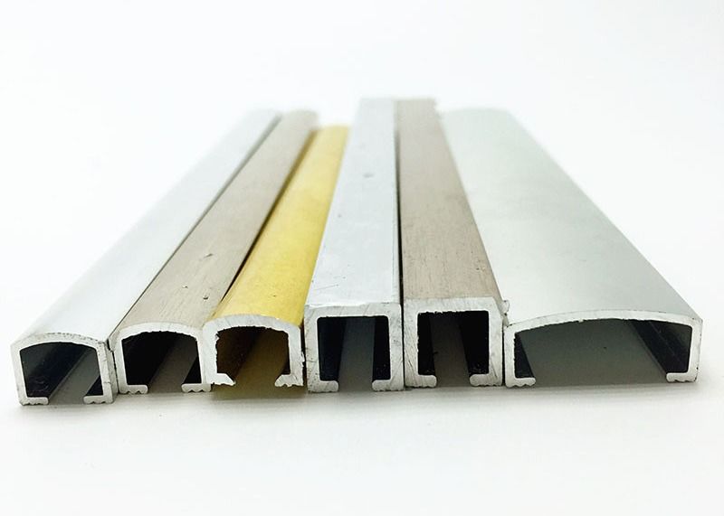 Aluminiowy profil wytłaczany Kluczowe cechy i obróbka powierzchni Ceramiczne listwy wykończeniowe z płytek