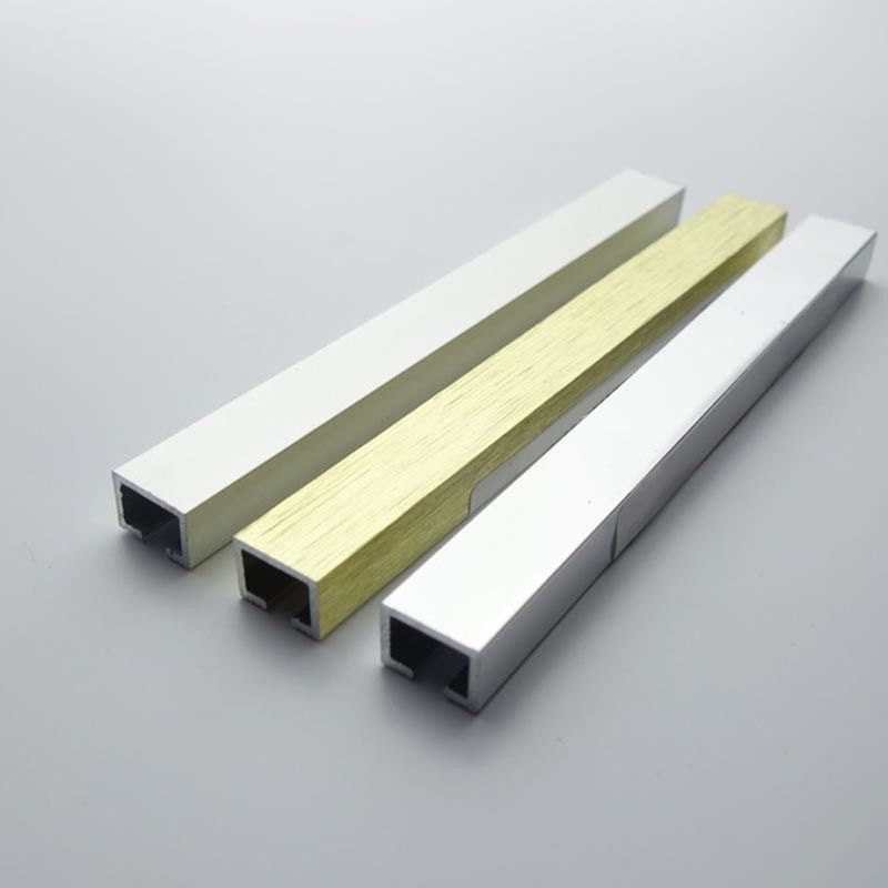 10MM aluminiowa szczotka w kształcie litery L Gold ISO9001
